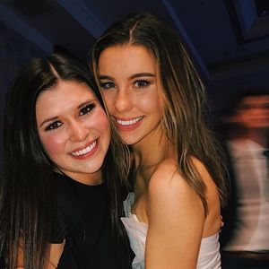 Meet your Posher, Nora